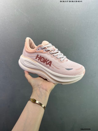 HOKA ONE ONE Bondi 9--1162012/WWH