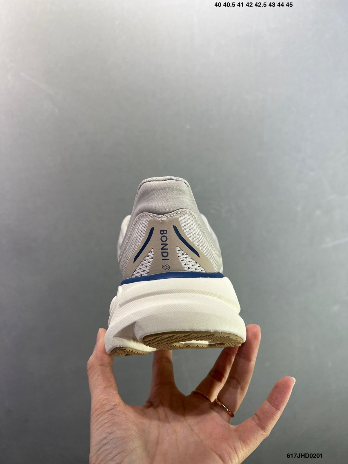 HOKA ONE ONE Bondi 9 --1162012